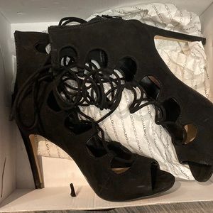 Aldo stiletto strap heels Sergio size 8